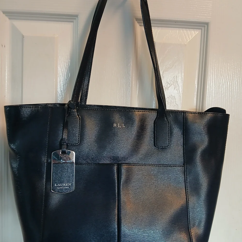 Lauren Ralph Lauren Black Leather Tote Bag - Picture 2 of 15